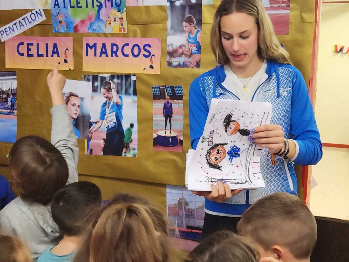La campeona argandeña Celia Marcos inspira a los estudiantes del CEIP Federico García Lorca