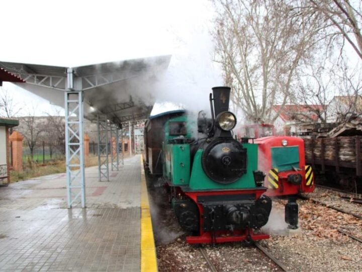 Accidente mortal en Arganda: un hombre es atropellado por el tren de Arganda durante su jornada de puertas abiertas