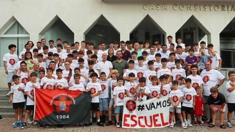 Reconocimiento municipal para cinco equipos de la Escuela de Fútbol Arganda tras una temporada brillante