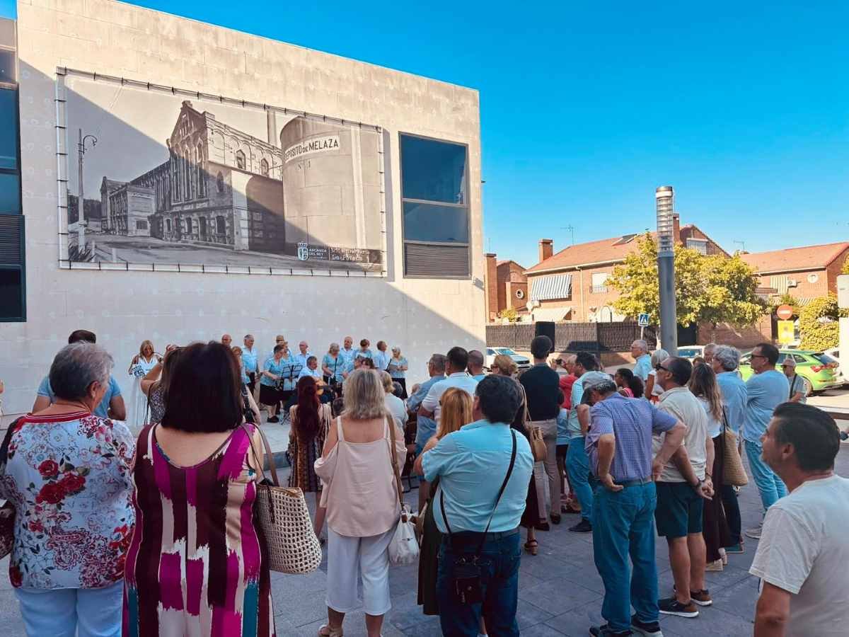 La Poveda celebra su 125 aniversario con una emotiva exposición fotográfica