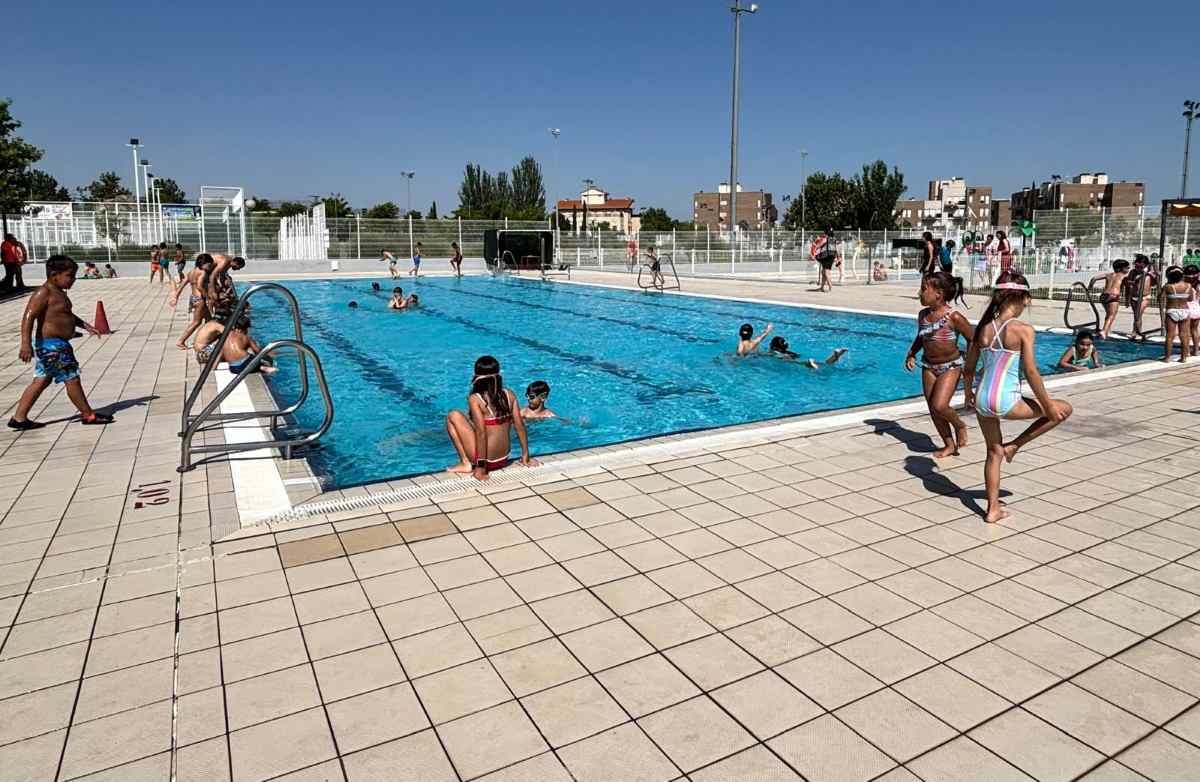 Récord de bañistas en junio: las piscinas municipales de Arganda reciben a más de 36.000 personas, un tercio de fuera del municipio