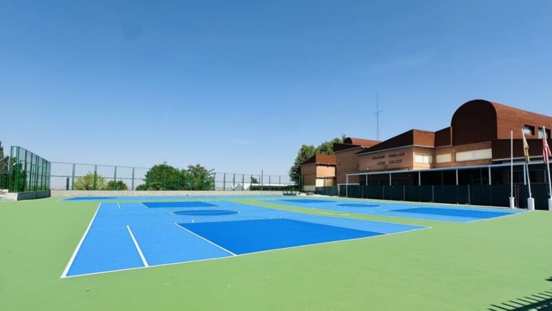 Terminan las esperadas obras de rehabilitación de las pistas del CEIP León Felipe