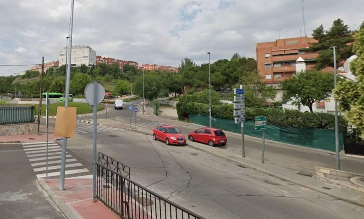 ‘Problemas de la ciudadanía’, algunos argandeños piden un espejo de tráfico en el cruce entre las calles Estudiantes y Peñón de Gibraltar