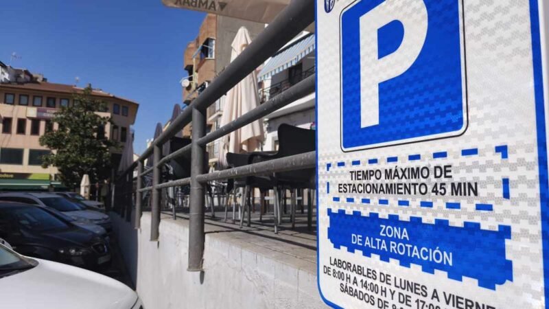 El aparcamiento del Ayuntamiento se convierte en una nueva zona de alta rotación comercial