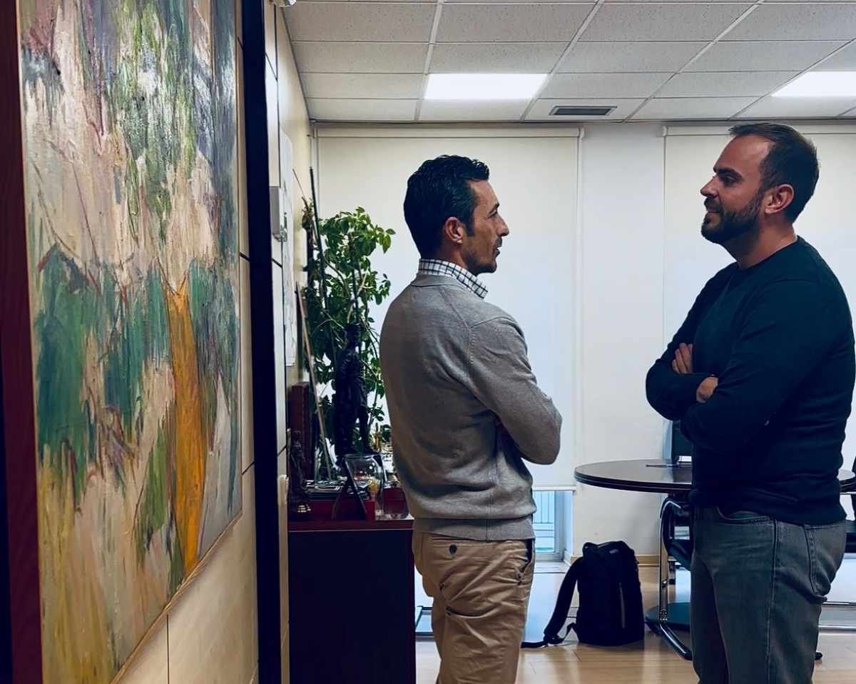 Alberto Escribano ofrece Arganda como una de las nuevas bases de Cabify en su expansión por la Comunidad de Madrid