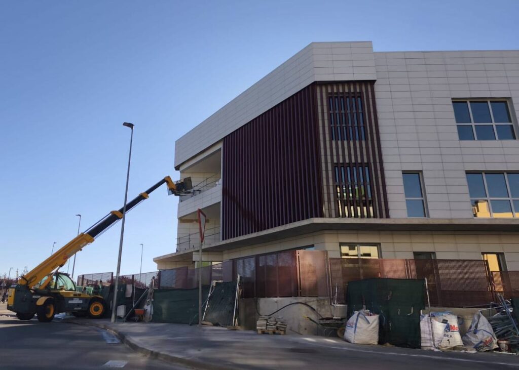 El nuevo Cuartel de la Guardia Civil en Arganda del Rey encara su recta ...
