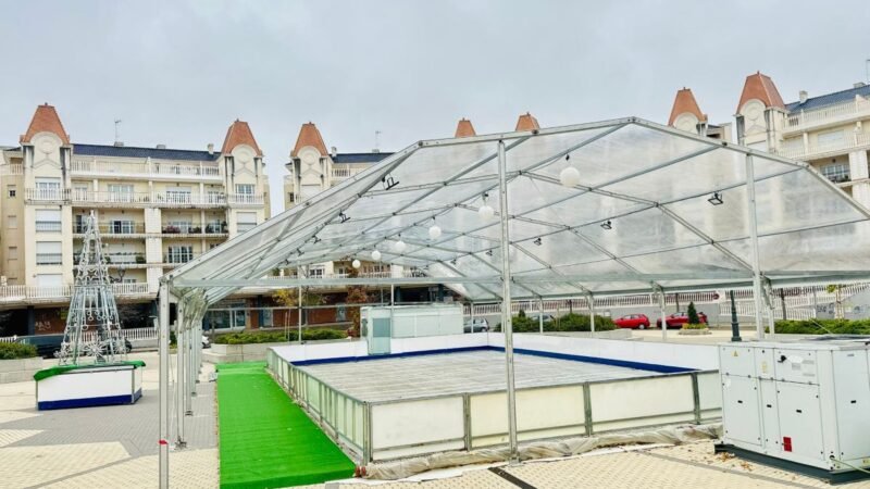 La pista de hielo natural regresa a la Plaza de la Alegría de Arganda del Rey por Navidad