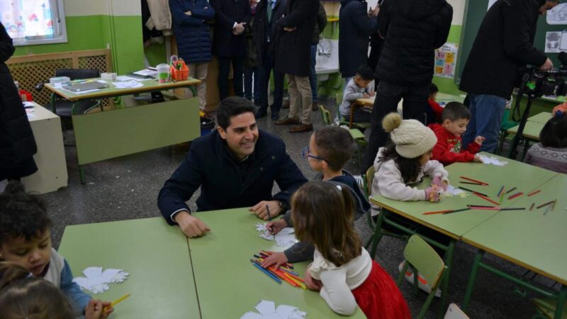 Más de 700 escolares participan en el programa “Navidad en el cole” en Arganda del Rey