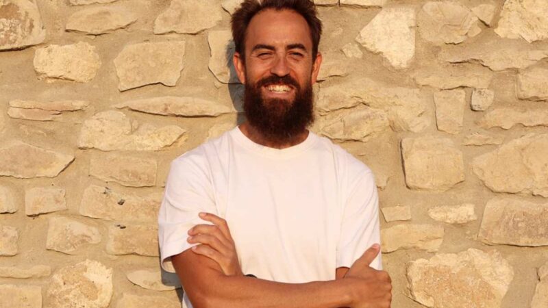 Quién está detrás de… Lasai Osteopatía: Iván Gómez, el argandeño que encontró en el bienestar una forma de cuidar a los demás