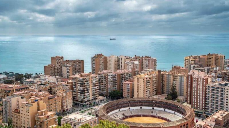 Málaga más allá de la capital: 10 paradas imprescindibles para una ruta en autocaravana