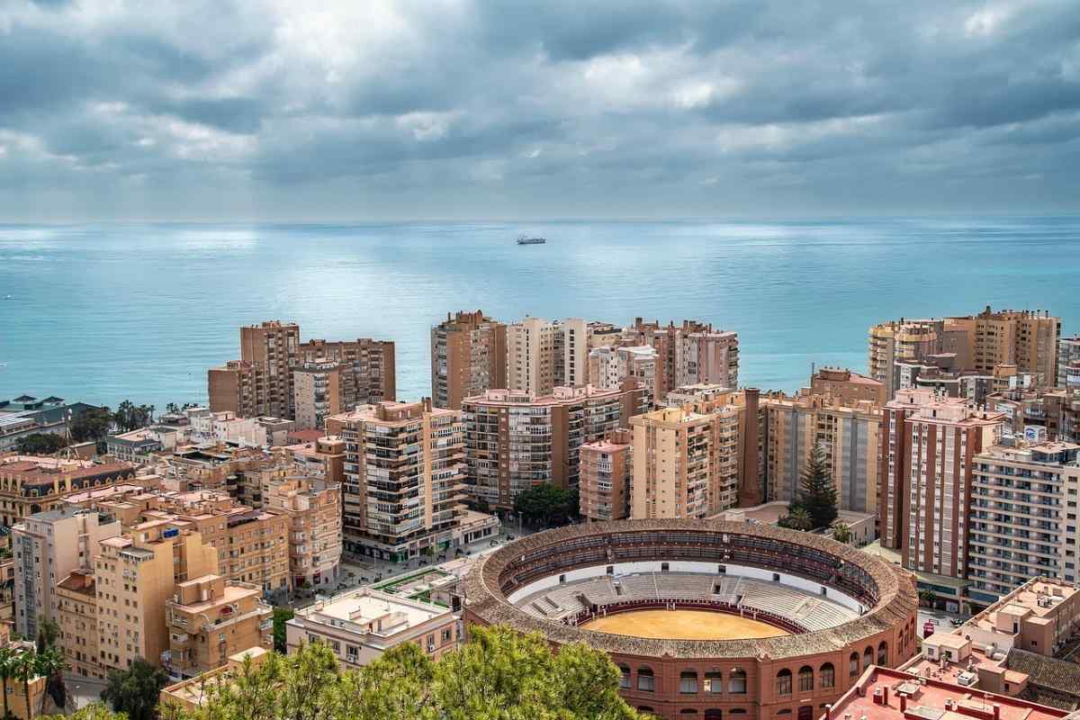 Málaga más allá de la capital: 10 paradas imprescindibles para una ruta en autocaravana