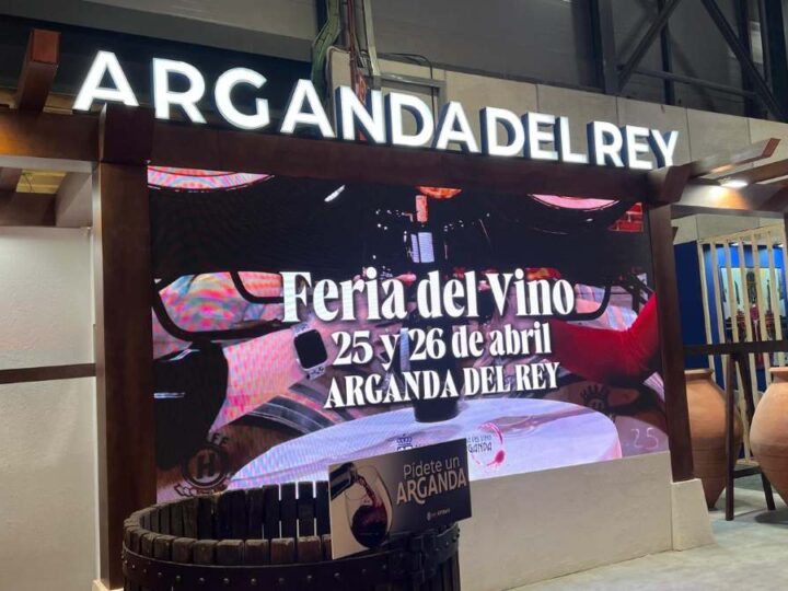 Arganda del Rey apuesta por sus raíces en FITUR 2026 con la vuelta de la Feria del Vino, Elena de la Torre nos lo cuenta