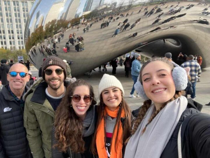 De Arganda a EE. UU.: cómo funciona el programa J1 USA para trabajar y viajar