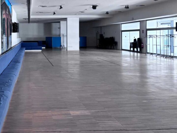 Diez empresas optan a climatizar el Salón de Actos del Centro de Mayores de Arganda