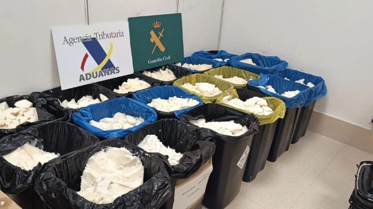 Golpe al narcotráfico en Arganda: incautados 625 kilos de metanfetamina ocultos en aceite de coco