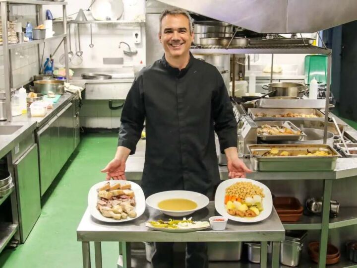 Quién está detrás de… La Parrilla de Arganda: Roberto, más de 35 años de experiencia al servicio de la gastronomía local