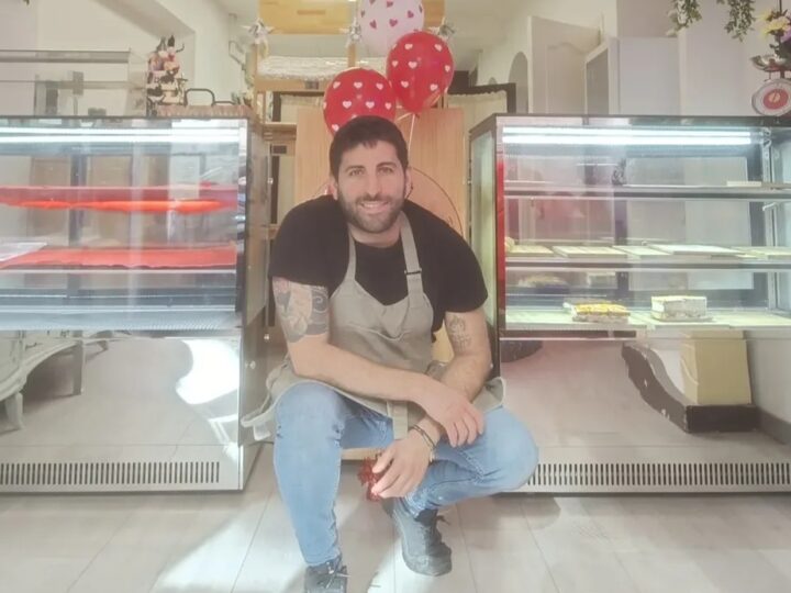 Quién está detrás de… Sweetpastrylidons: El joven argandeño que convirtió un hobby en el primer local de repostería creativa de Arganda