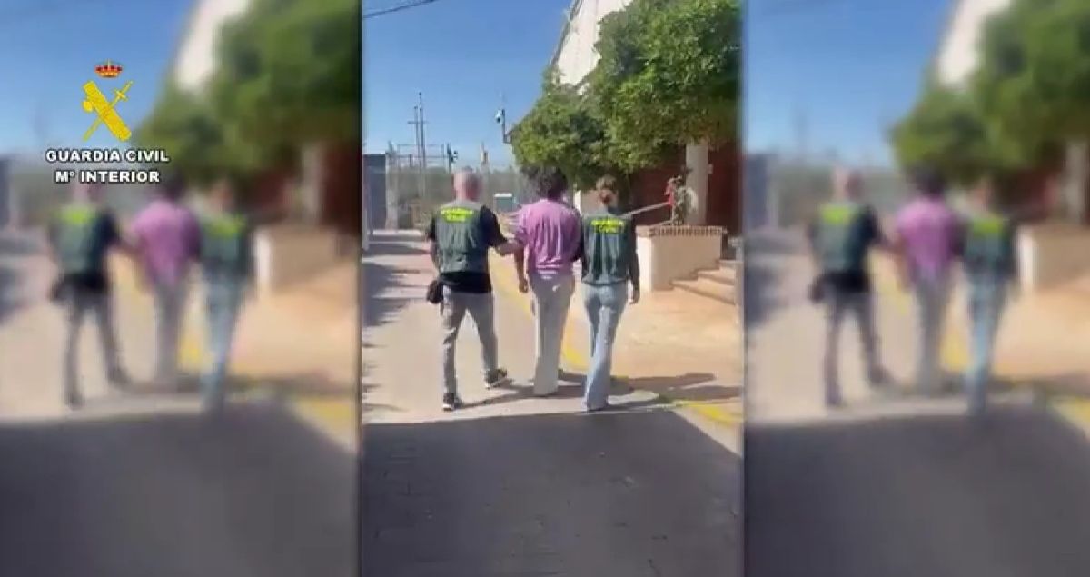 Detenidos dos menores por robar cadenas de oro a mujeres mayores en Arganda del Rey
