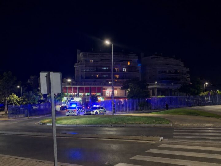 Un incendio en las vías del Metro de Arganda provoca un corte de luz en parte de Los Villares