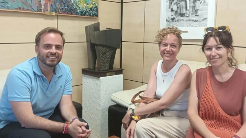 Alberto Escribano y la Asociación de Vecinos de Arganda analizan el futuro del municipio en la recta final de la legislatura