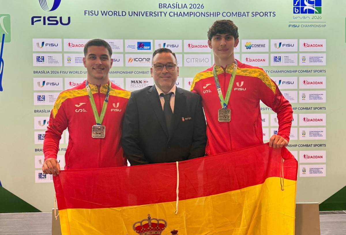 Arganda celebra un nuevo éxito internacional: Iván Leal, Iker Leal y Cristian Miresan, campeones del mundo de kárate