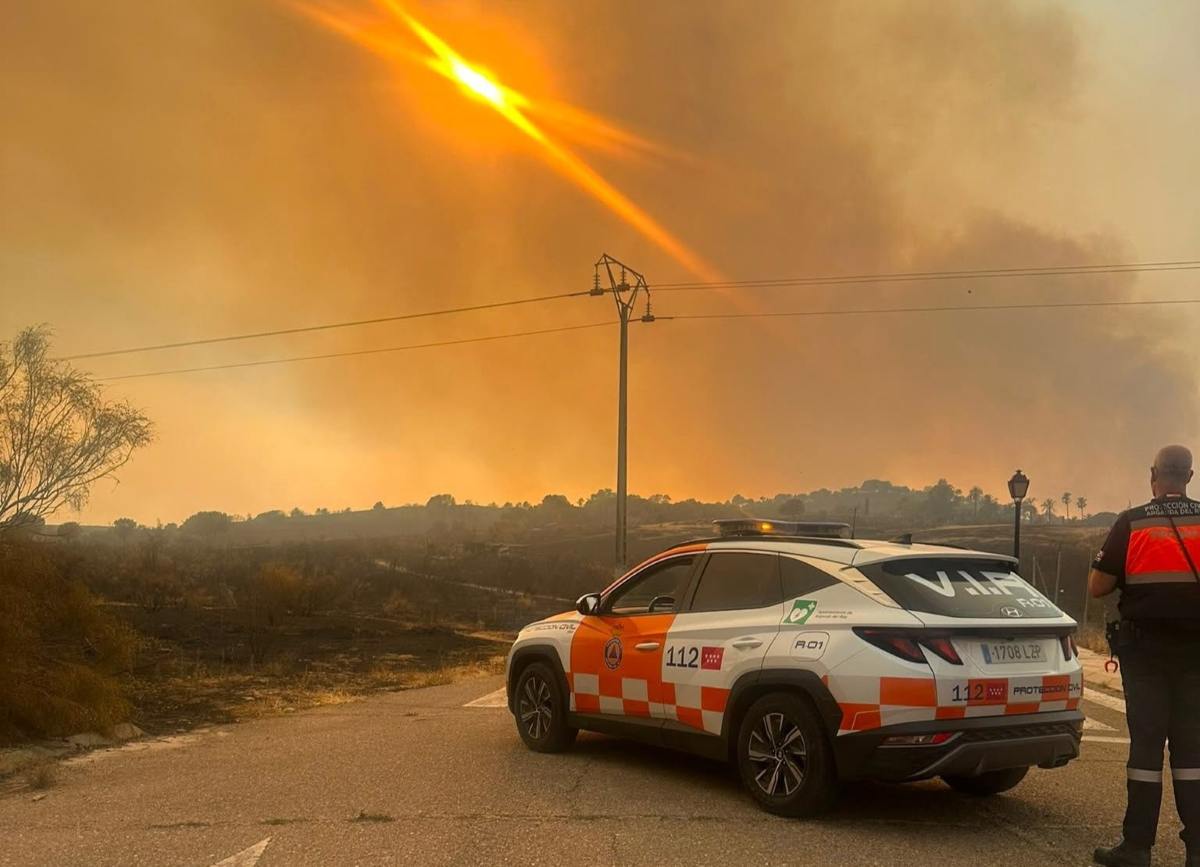 Protección Civil de Arganda se vuelca en la emergencia por los incendios forestales con un intenso despliegue de voluntarios