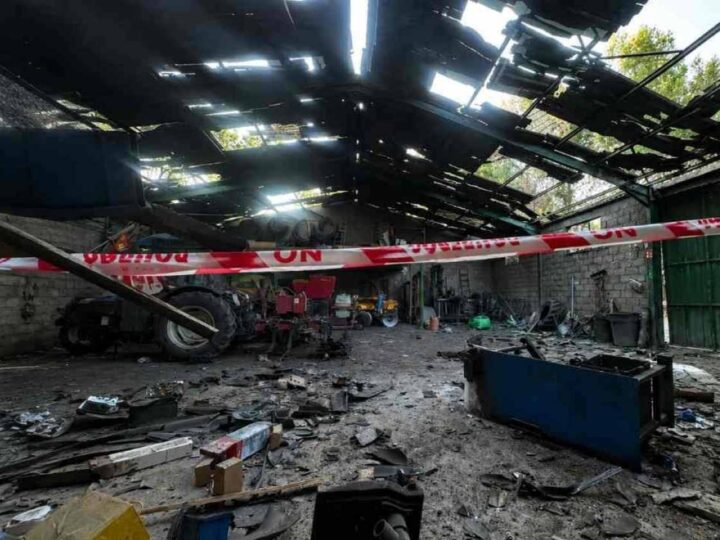Una explosión de gas provoca importantes daños en una nave agrícola de Arganda y deja un trabajador herido
