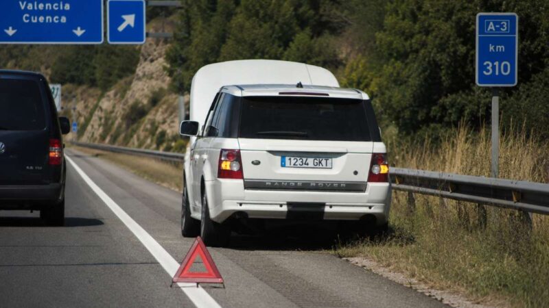 ACM Automoción el taller de referencia en Arganda del Rey explica qué hacer si tu coche te deja tirado este verano