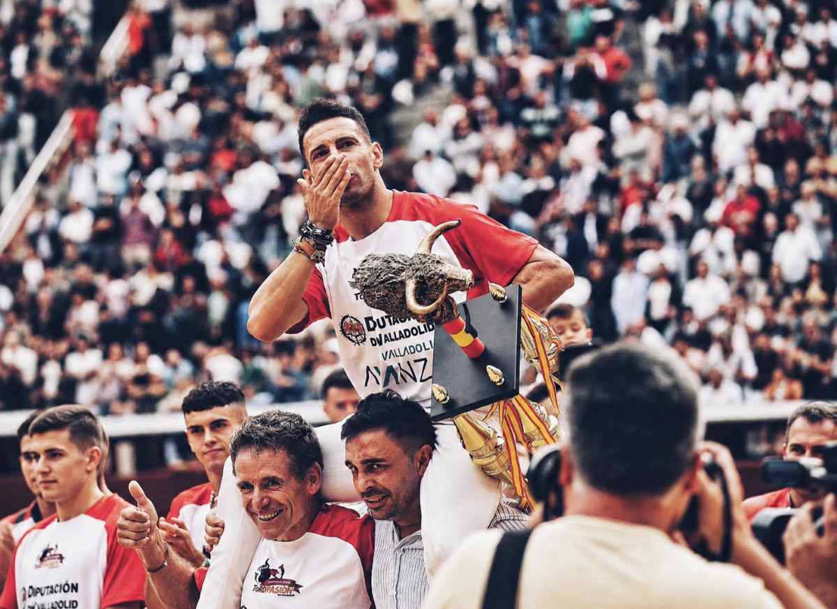 Arganda vuelve a conquistar Las Ventas: Jonatan Estébanez ‘El Peta’ logra su cuarto Campeonato de España de Recortadores