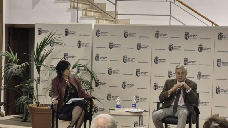 Leopoldo López Gil presenta en Arganda su autobiografía sobre siete décadas de historia de Venezuela