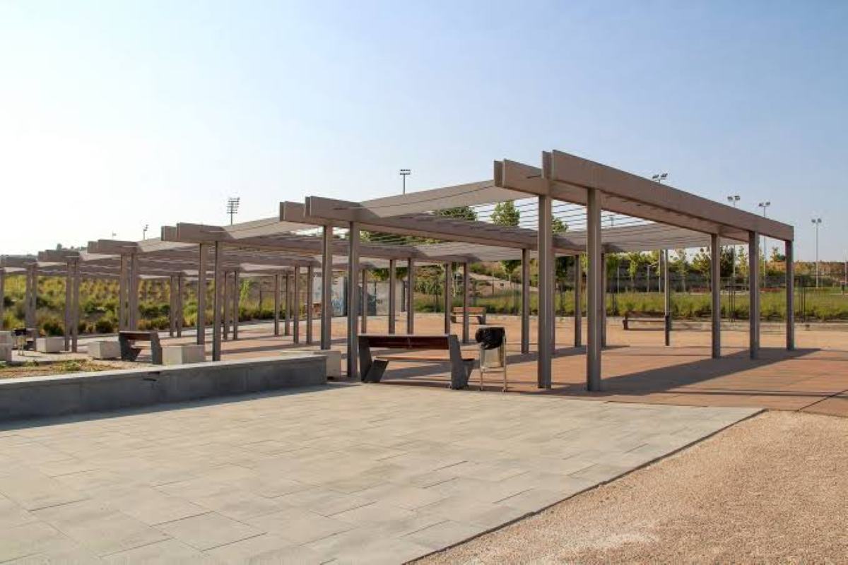 Arganda instalará 400 metros cuadrados de sombra en dos parques infantiles del municipio