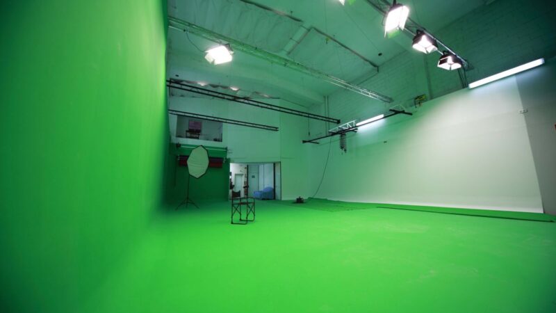 Nave Nexo: el espacio creativo de Rivas para rodajes, fotografía, pódcast y eventos que debes conocer si eres de Arganda